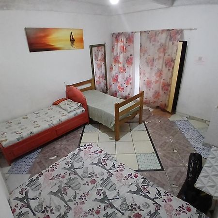 Hostel Teacher Elpidio Belém Екстериор снимка